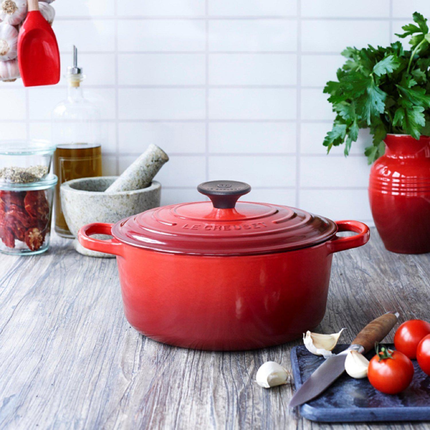Le Creuset Cherry Red Round Display Canada
