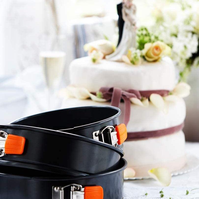 Trio Le Creuset Toughened Non-Stick Springform Set Wedding Cake Set 